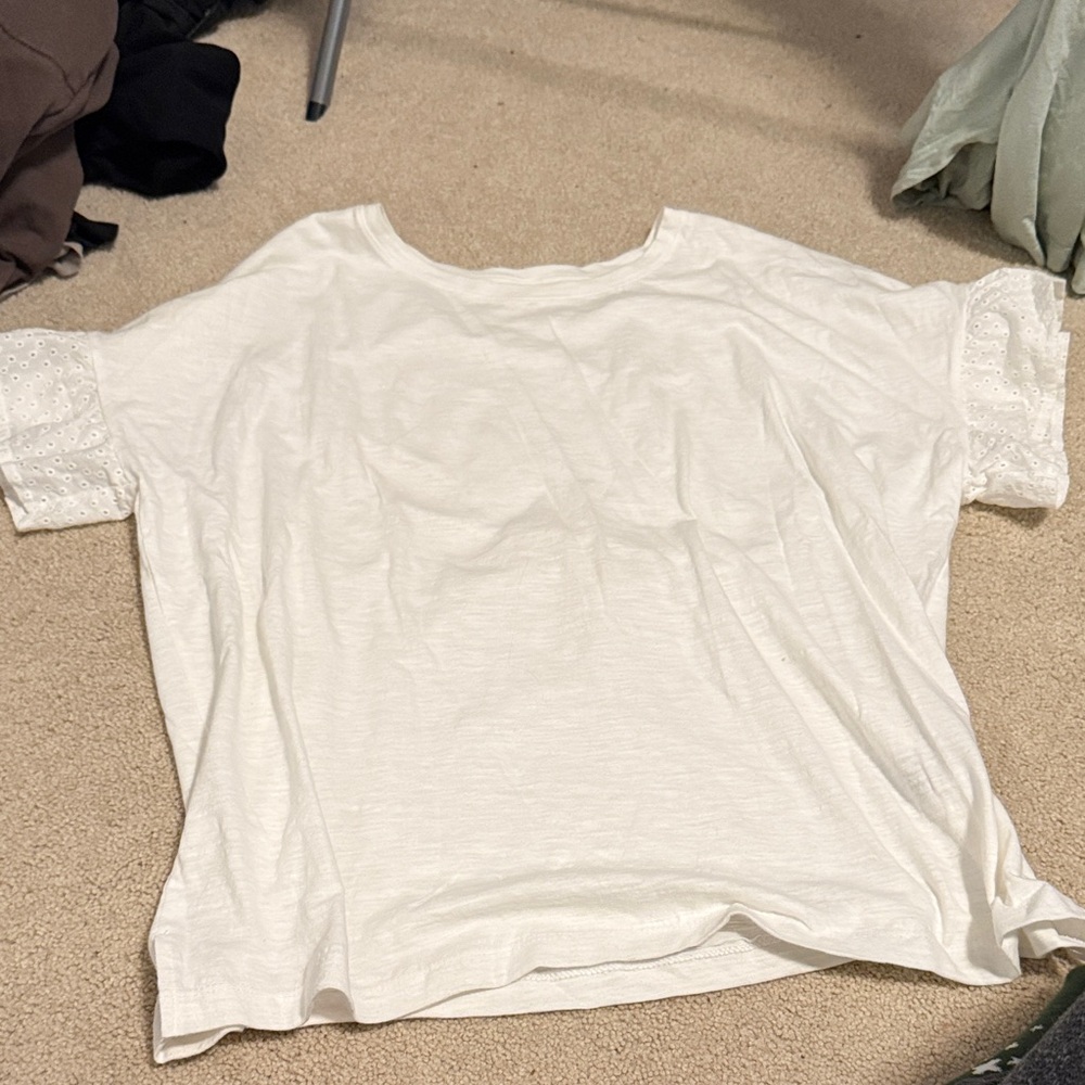 Old Navy Cream Short Sleeve Women's Top